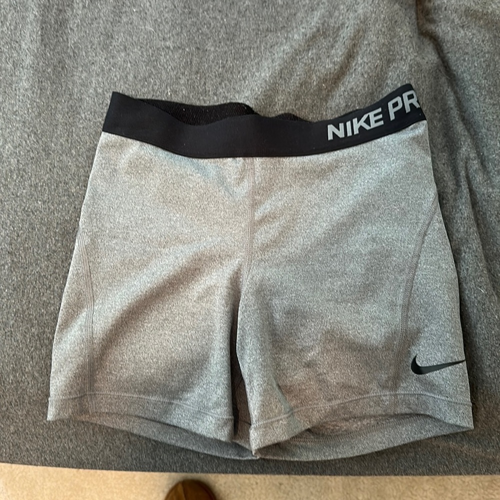 Nike spandex